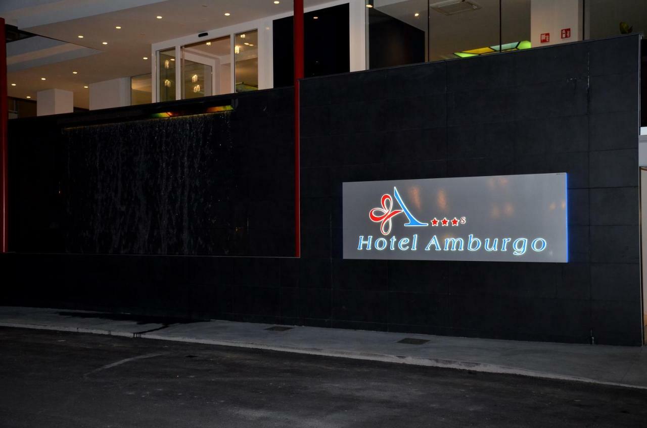 Hotel Amburgo Бибионе Екстериор снимка